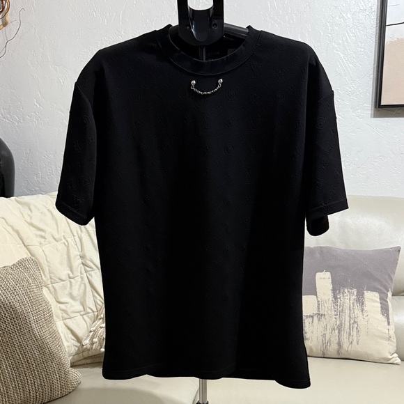 Louis Vuitton Black Short Sleeve Tee - Picture 1 of 6